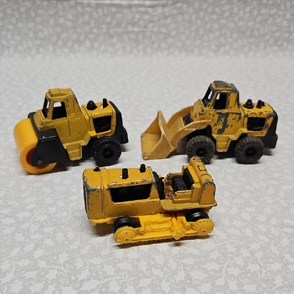 Vintage Tootsietoy Construction Dozer, Loader & Roller Heavy Play Wear